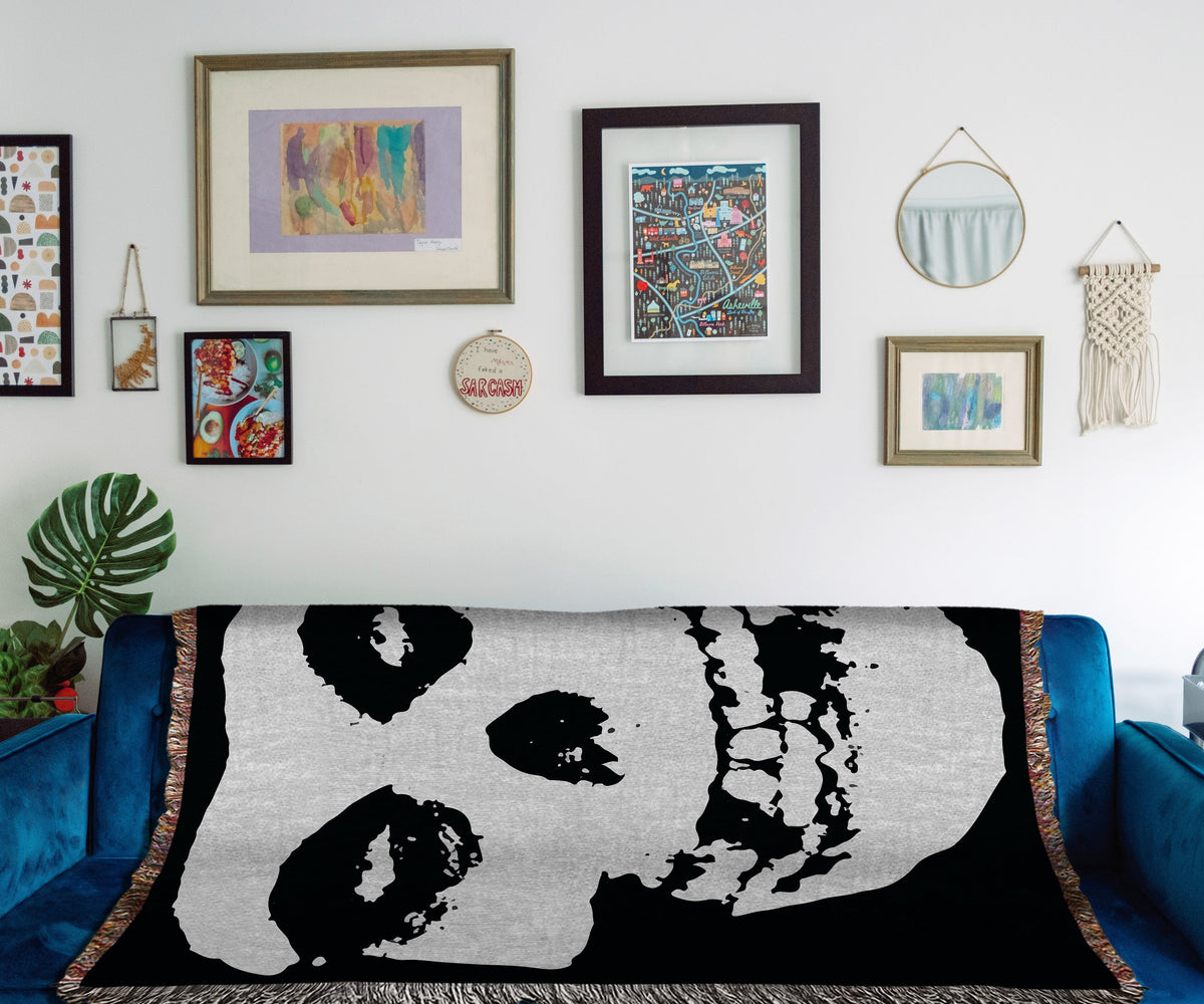 Grunge Skull Woven Throw Blanket