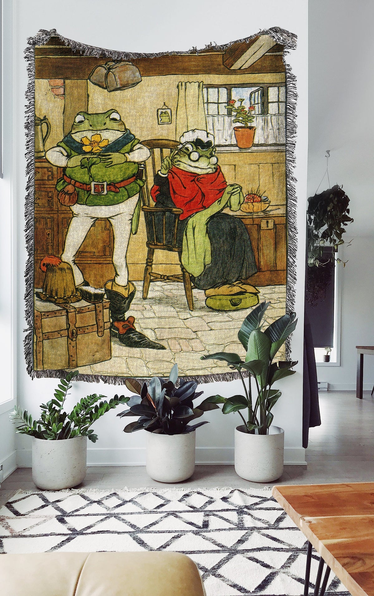 Elderly Frogs  Throw Blanket