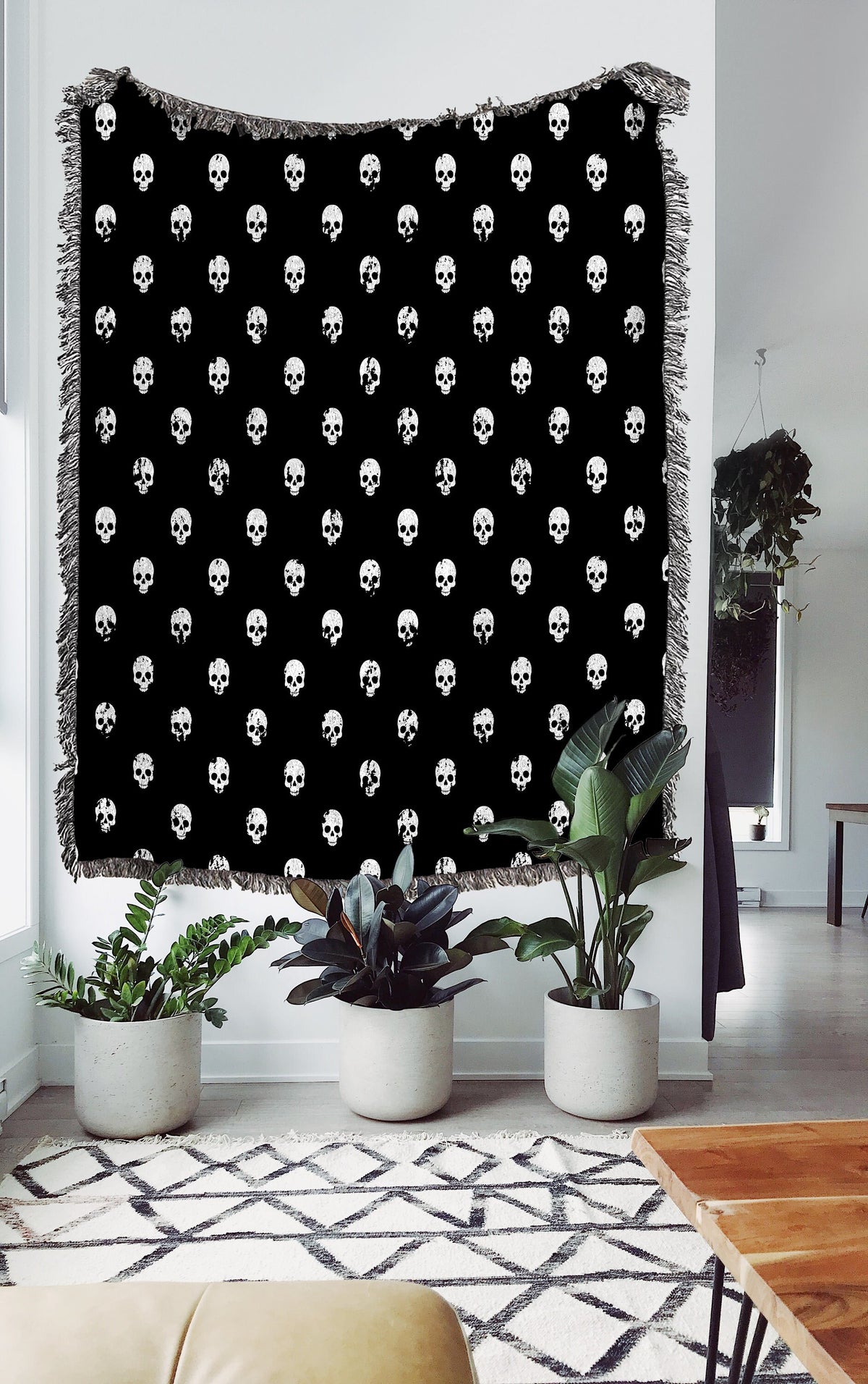 Minimalist Skull  Throw Blanket