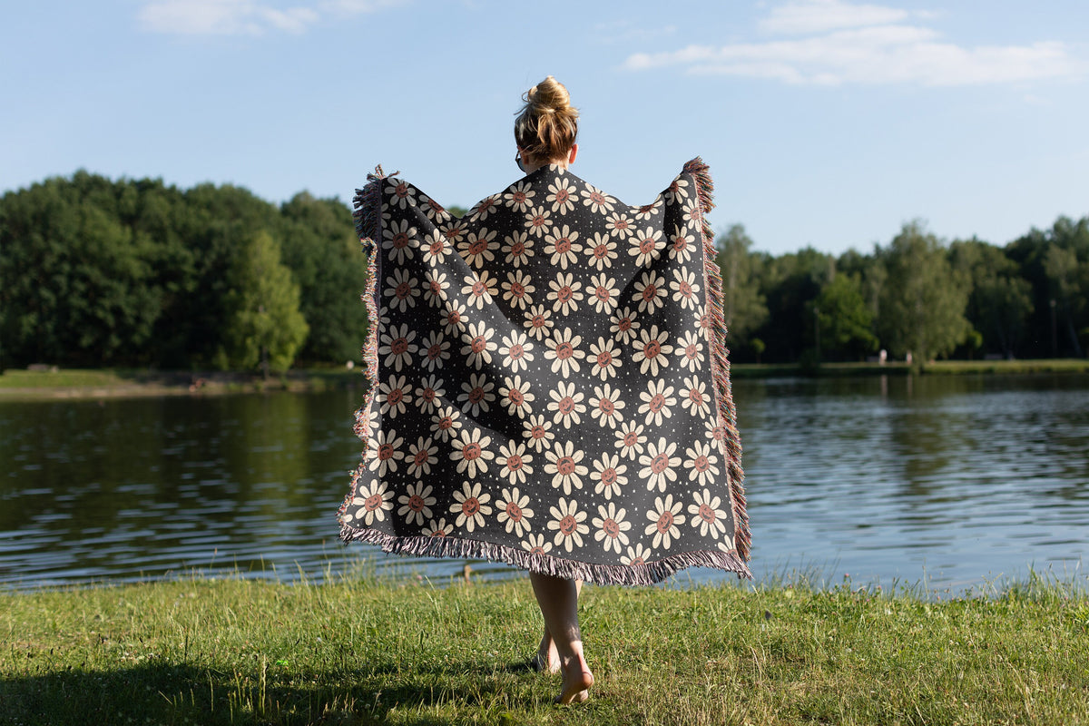 Jack O Lantern Daisy Throw Blanket