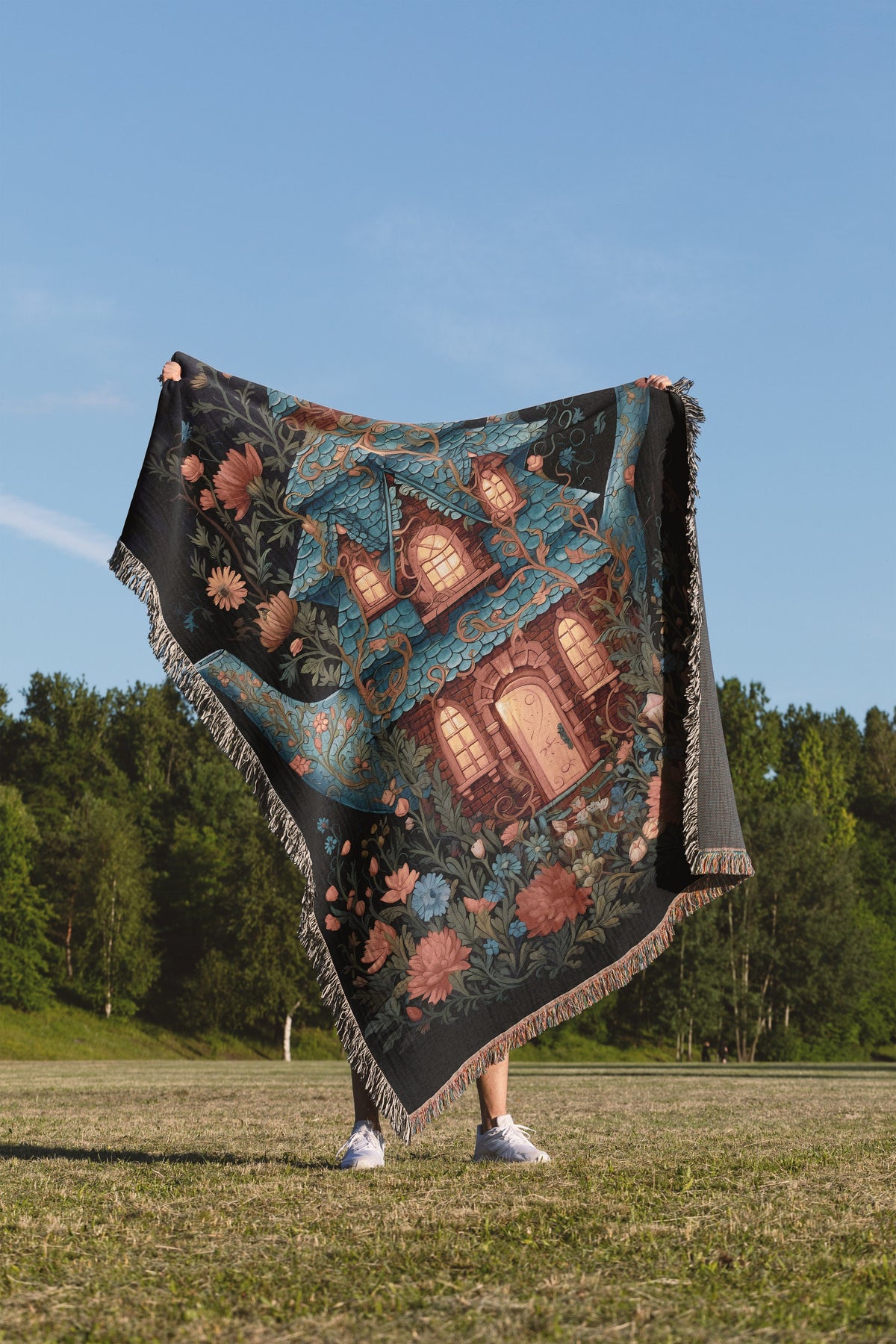 Teacup Fairy House Throw Blanket