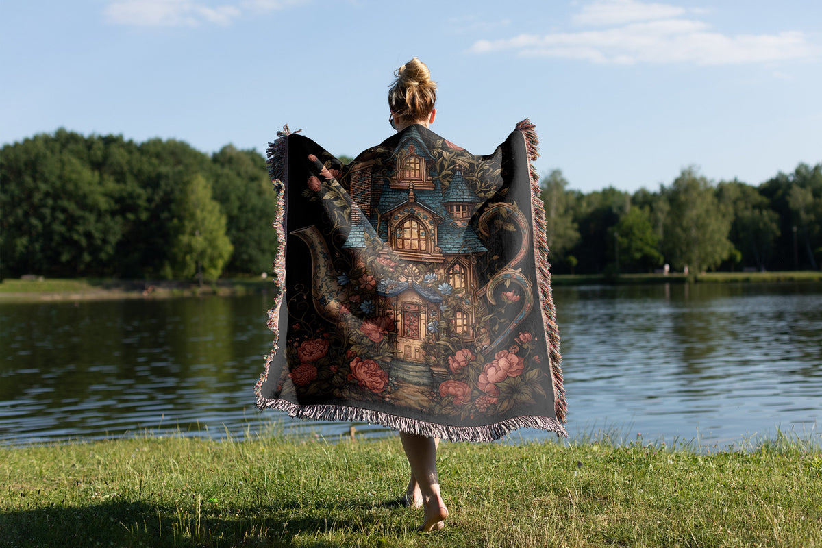 Teacup Fairy House Throw Blanket